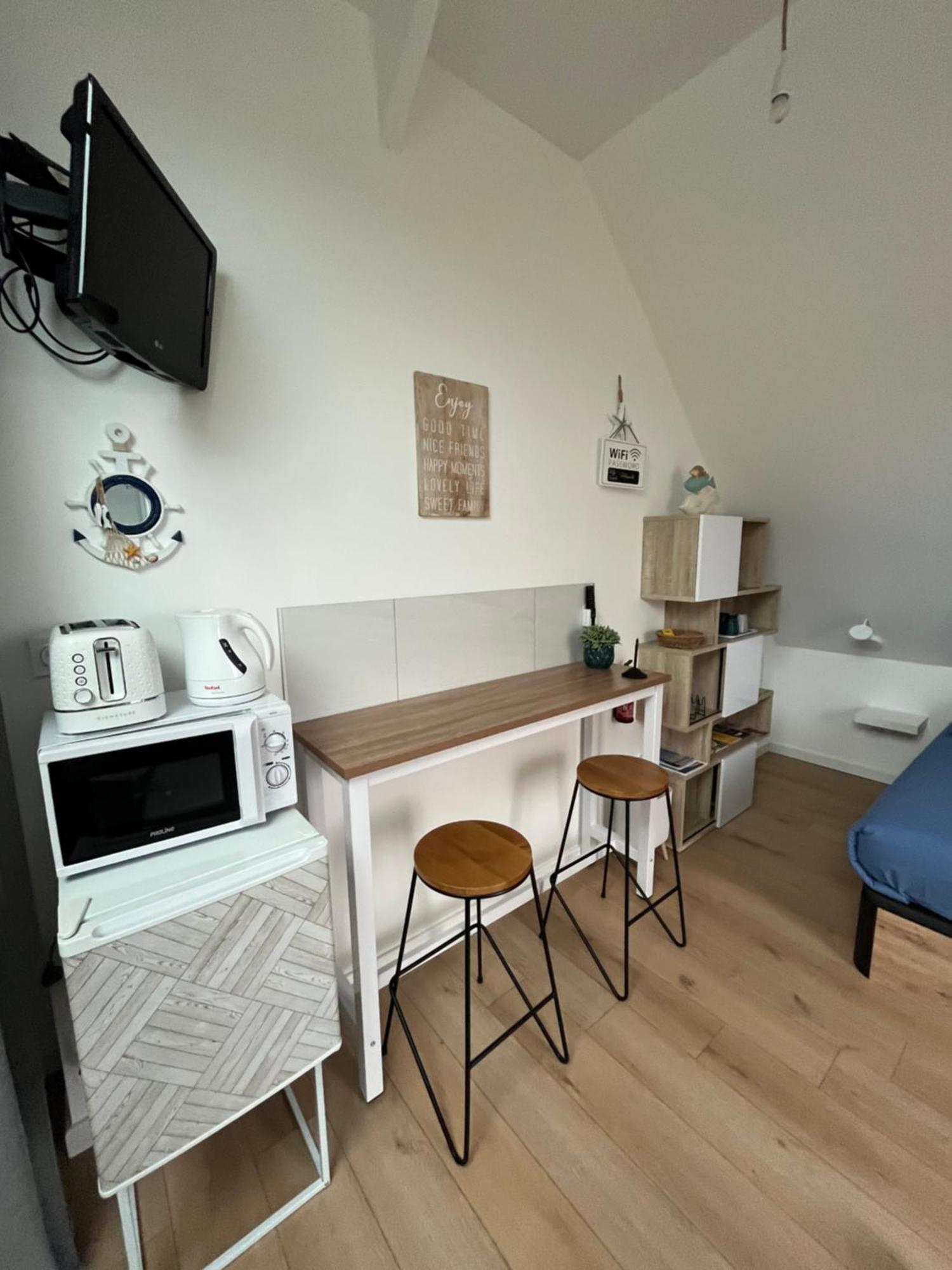 Bed and Breakfast La Pose Normande La Cerlangue Екстер'єр фото